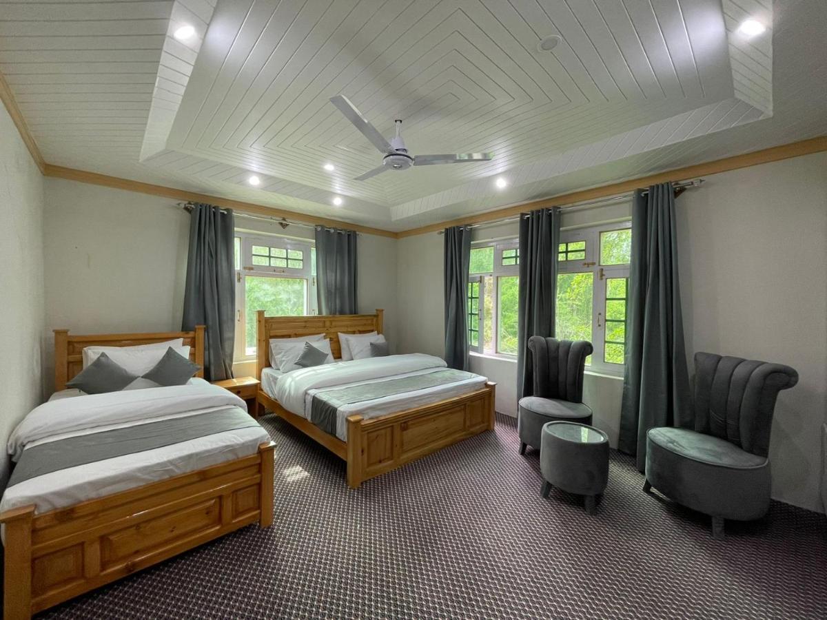 Skardu Saraye Hotel & Resort מראה חיצוני תמונה